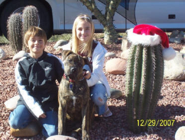 LUV THOSE KIDS.  HATE THAT CACTUS!